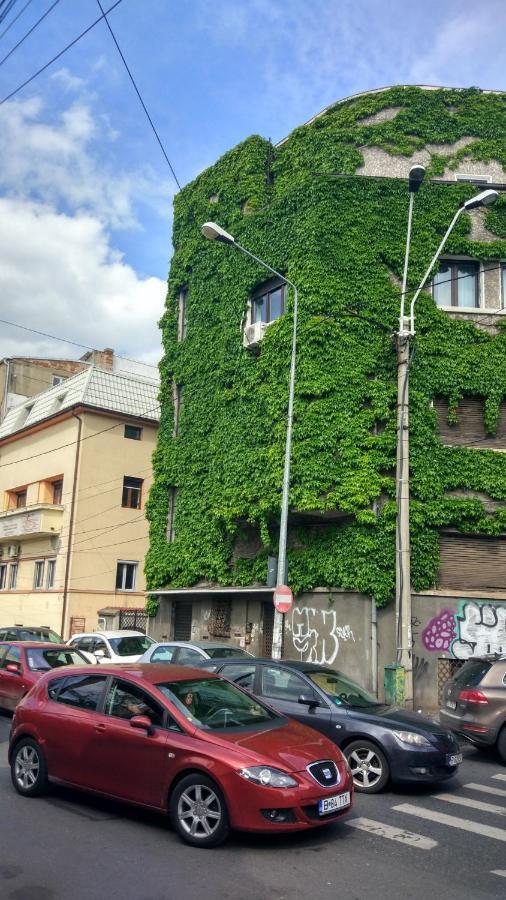 Central Green House Bukarest Exteriör bild